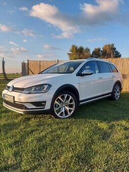 Golf Alltrack 7