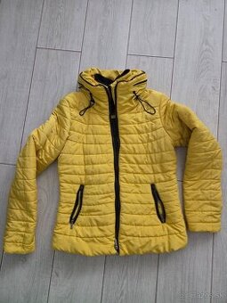 Zimná vetrovka dámska