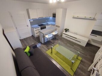 Na prenájom: dvojgarzónka v Komárne – ulica Generála Klapku