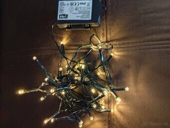 LED osvetlenie na vianočný stromček