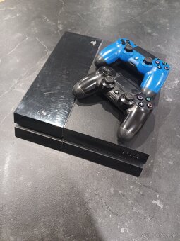 PS4