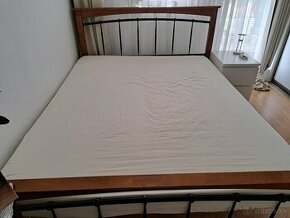 Manželská posteľ 160x200