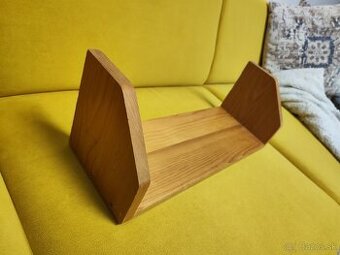 Drevená polička 49 x 18 cm