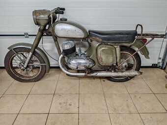 Jawa 350 360 vojak