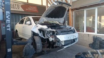 Predam na skoda Octavia 2 facelift 1.6tdi nd