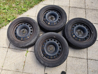 16" oceľové disky pre Citroen alebo Peugeot s pneumatikami