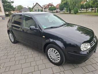 Volkswagen Golf 4 1.6 77kw benzín
