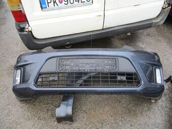 predny naraznik Ford C-Max 2007-2010