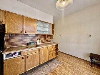 Predáme 3 izbový byt, Žilina - Hliny II, A. Bernoláka, R2 SK