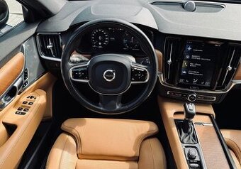Predam Volvo S90