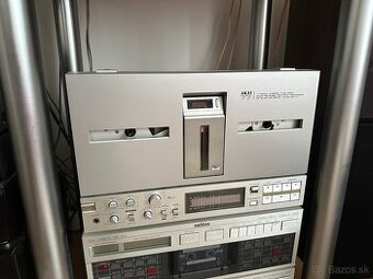 Akai 77 tape Deck strieborný