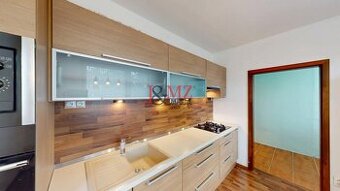 3-izbový byt prerobený na 4-izbový – Ku Bratke, Levice