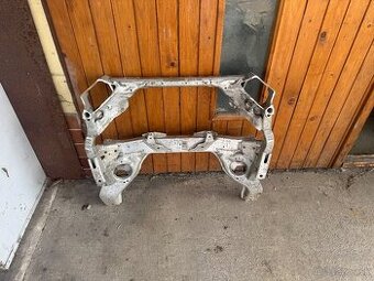 Bmw E87 E90 E92 E93 X1 E84 nápravnica predná