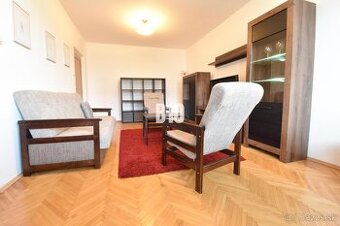 2 izbový byt, Hlinská