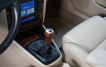 Drevo dekor páka Golf 4 V6