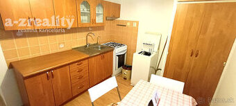 Prenájom 2 izbového bytu na prednádraží v Nových Zámkoch.