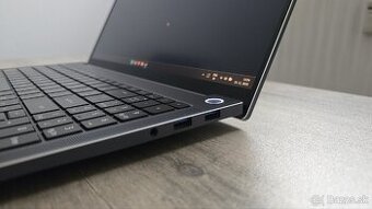 NBook None Pro 8845hs/32gb/1tb/120hz