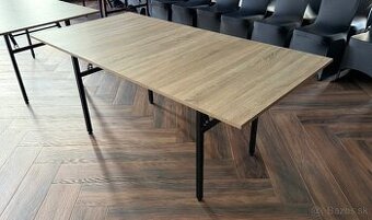 Skladací stôl. Stôl do kuchyne, jedálne, reštaurácie, baru,