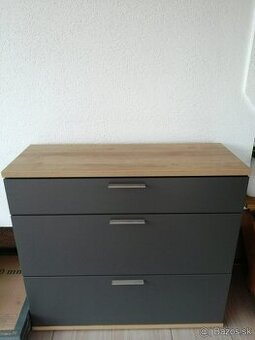 Moderná komoda