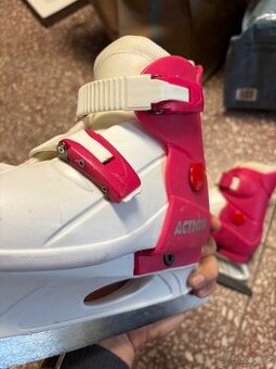 Detské ľadové korčule – nastaviteľné, veľ. 29–32