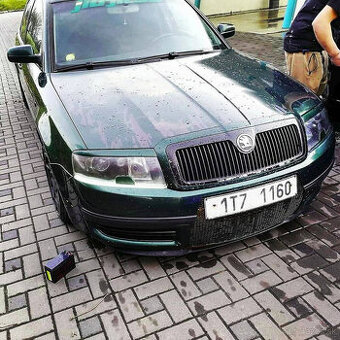 Mracitka SKODA SUPERB 1
