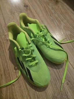 adidas futbalove halovky 39 1/2