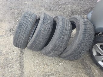 Zimné 225/65 R17