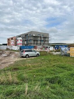 Investičná príležitosť 15 km od továrne na batéri