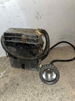 Stará banicka lampa