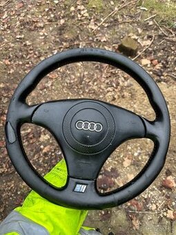 Trojramenný S-line volant