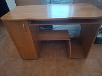 Písací stolik