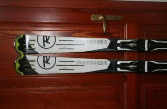 lyže rossignol Pursuit P400 163 cm , drevo