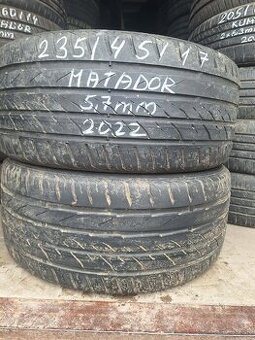 235/45/R17 letné 2ks