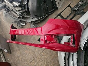 Skoda Fabia 4 naraznik predny