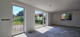 Novostavba rodinného domu s pozemkom v pokojnej lokalite Žab