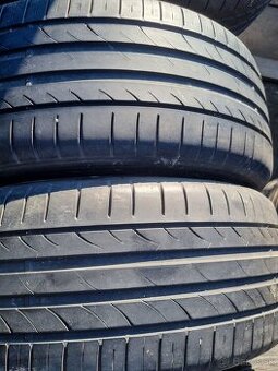 235/40R19 Tomason letné