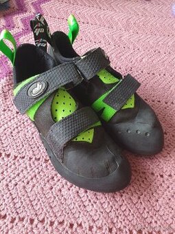 Lezečky EB climbing, veľ.40,5
