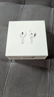 Apple AirPods 4