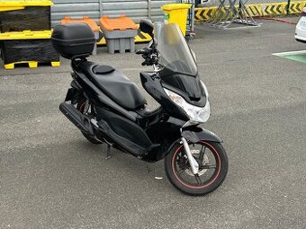 Honda PCX 150 - 1