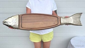 Veliké dřevěné servírovací prkýnko ryba 92 cm