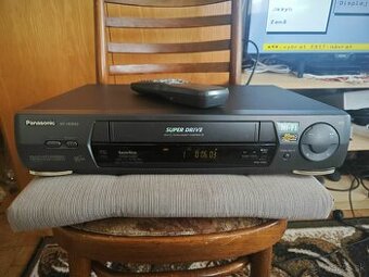 Videorekordér Panasonic 6hlav hifi + 28ks kaziet