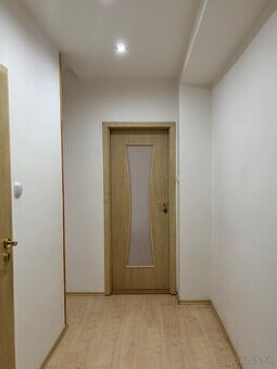 2 izbový byt na prenájom centrum Brezno