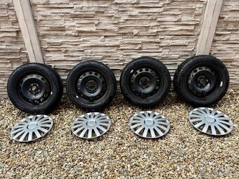 Komplet zimnú sadu na Vw,Škoda,Seat- 5x112 205/55 R16..