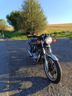 Suzuki GS450t