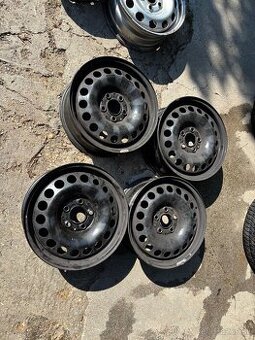 4x plechové disky Mercedes R16 5x115