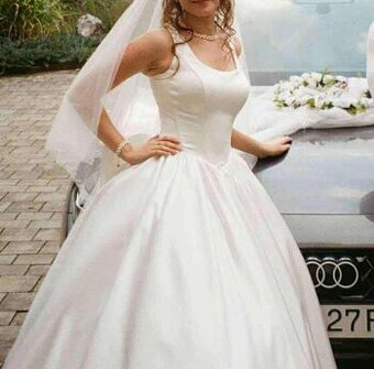 Saténové snehovobiele svadobné šaty