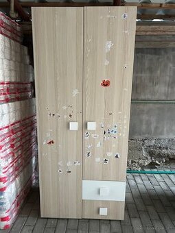 Šatníková skriňa