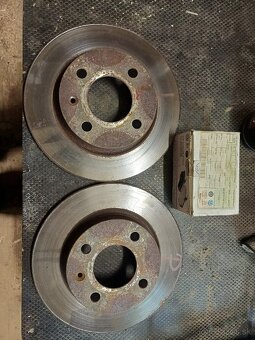 Brzdove kotuce + platnicky - 1