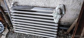 Radiátor liatinový