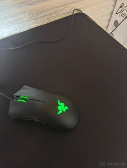 Herná myš Razer DeathAdder Essential + Razer Gigantus V2 L